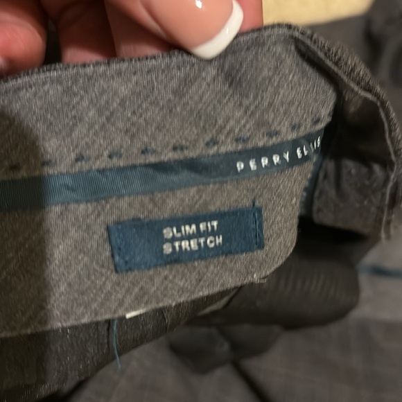 Perry Ellis Slacks - Picture 7 of 8